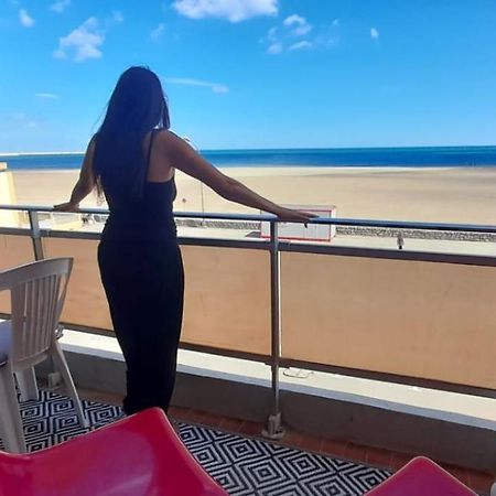 Sur La Plage ปอร์-ลา-นูแวลล์ ภายนอก รูปภาพ